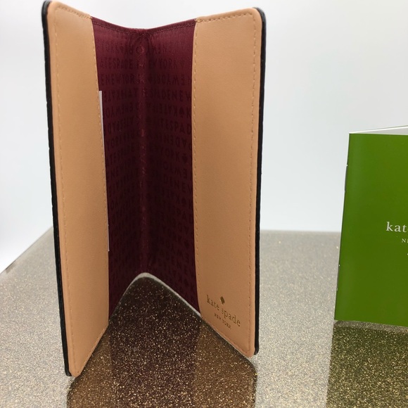 Kate spade grand street passport holder - Picture 2 of 4